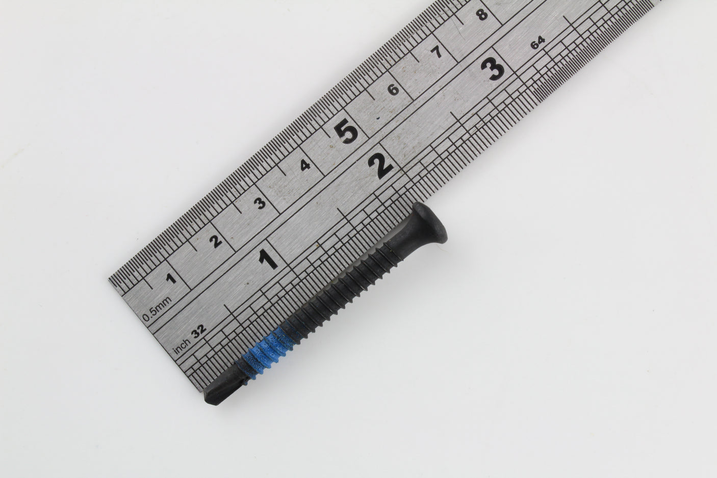 Lokko self tapping extraction screws for bell plug puller working-end detail