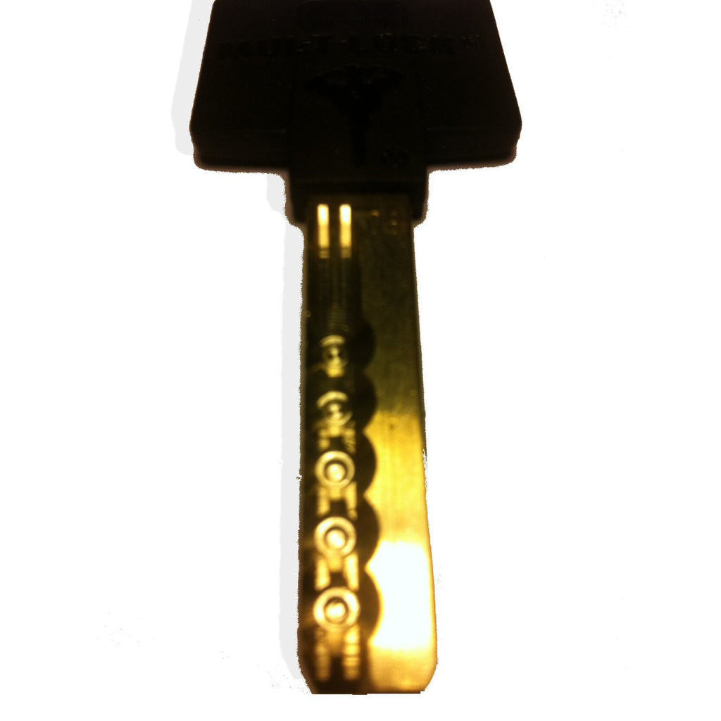 Pin in Pin Mul-T-lock Classic Bump Key - for Lock Bumping